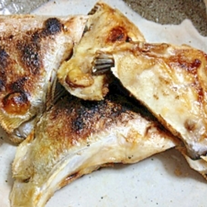 ハマチのカマ焼き レシピ 作り方 By Mi 6352 楽天レシピ ハマチのカマ焼き レシピ 作り方 By Mi 6352 楽天レシピ